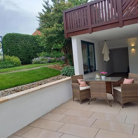 Schicke Fuer 2 Апартаменты Niederkalbach