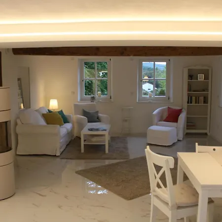 Schicke Fuer 2 公寓 Niederkalbach